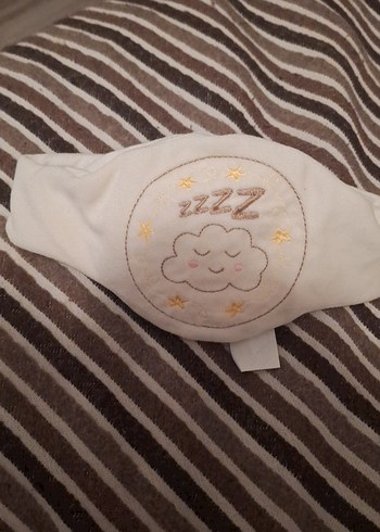 Nakışlı Bej Çocuk Uyku Maskesi - Görsel 2