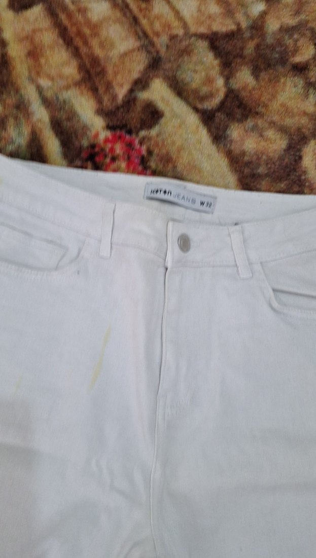 Beyaz Erkek Mini Pamuklu Şort - Görsel 3