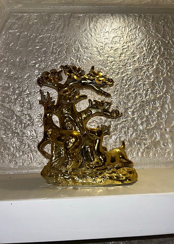 Parlak Altın Renkli Figürin - Görsel 3