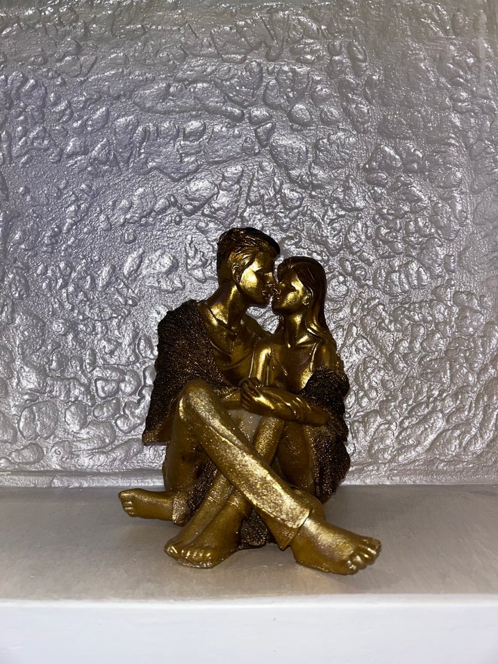 Parlak Altın Renkli Sevgili Biblosu - Görsel 2