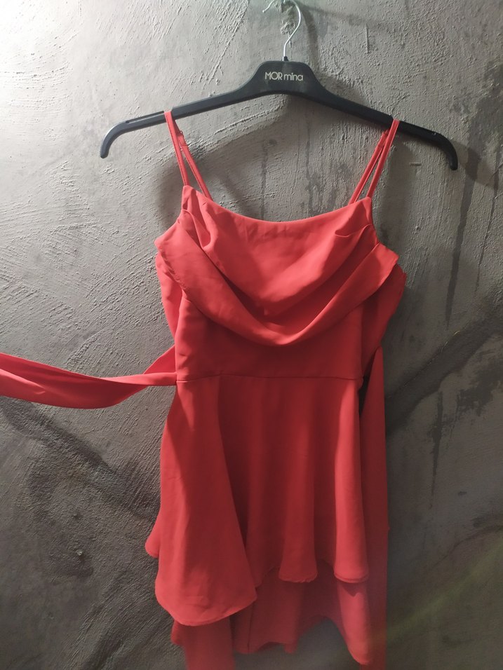 Kırmızı Mini Drapeli İnce Askılı Elbise - Görsel 4