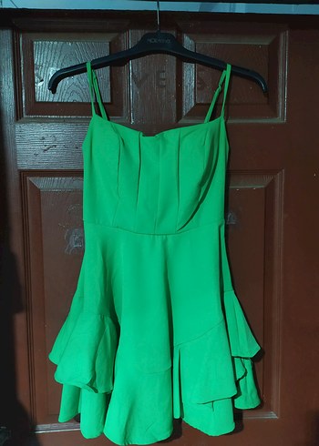 Yeşil Fırfırlı Mini Straplez Elbise - Görsel 2