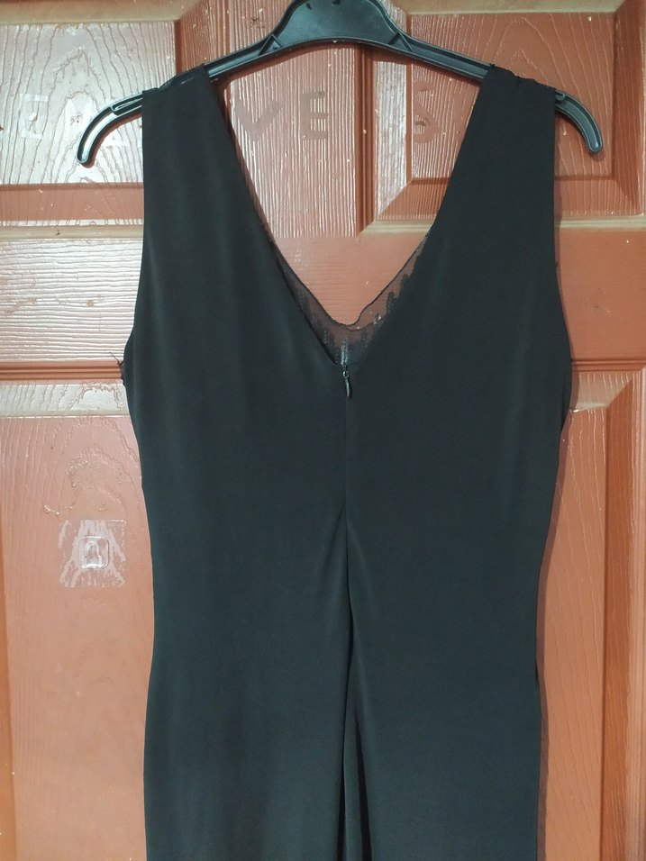 siyah payetli parlak şık drapeli elbise - Görsel 5