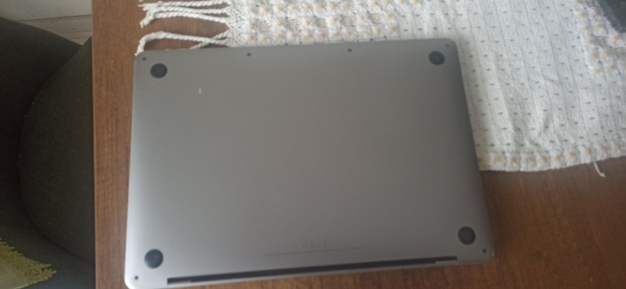 macbook pro A1708 - Görsel 2