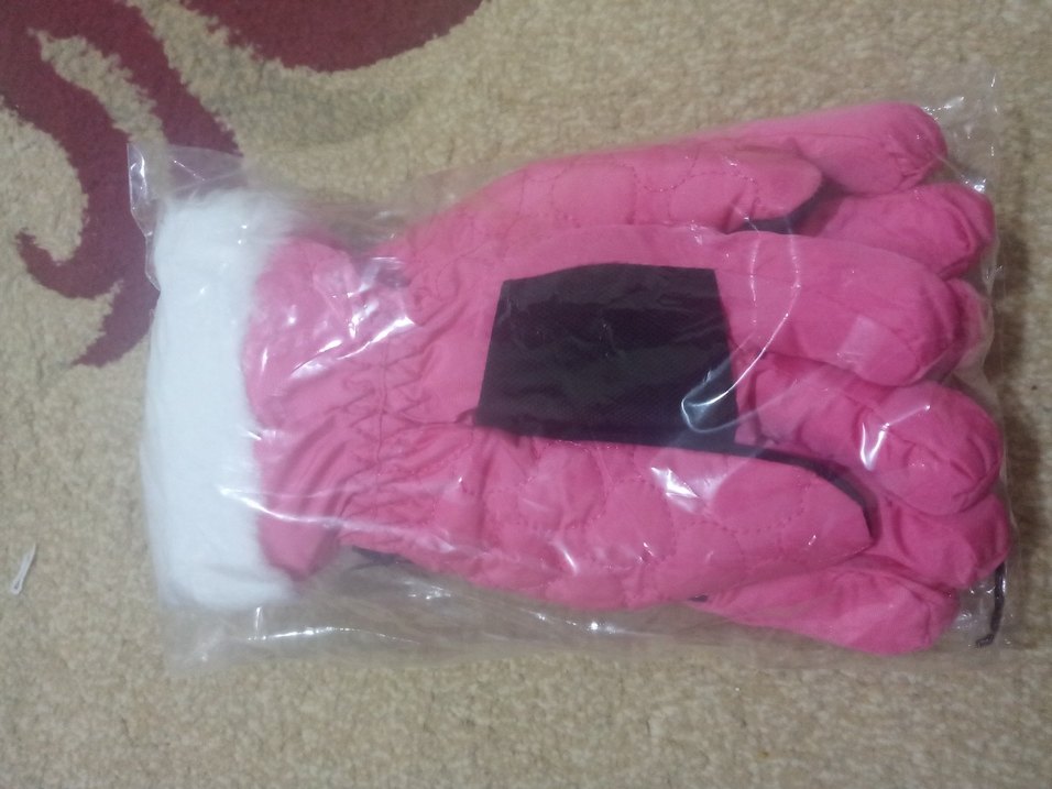 Kız Çocuk Pembe Kürklü Eldiven - Görsel 3