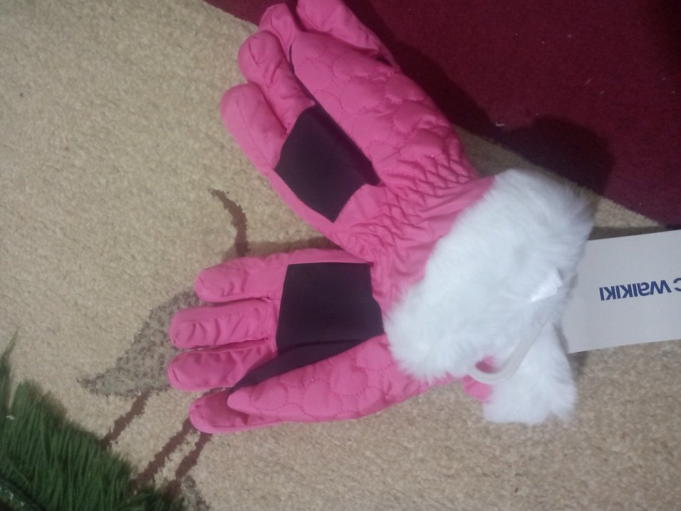 Kız Çocuk Pembe Kürklü Eldiven - Görsel 2