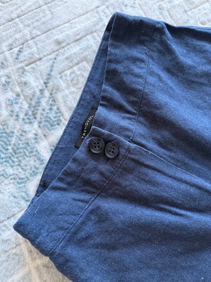 Düğmeli V Yaka Keten Takım - Görsel 5