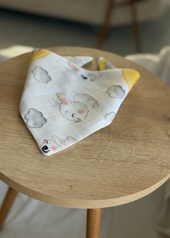 Muslin kumaş. Desenli Bebek Önlüğü (çıtçıtlı) - Görsel 3