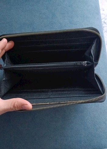 Siyah Baskılı Deri Fermuarlı Kadın Cüzdanı - Görsel 2