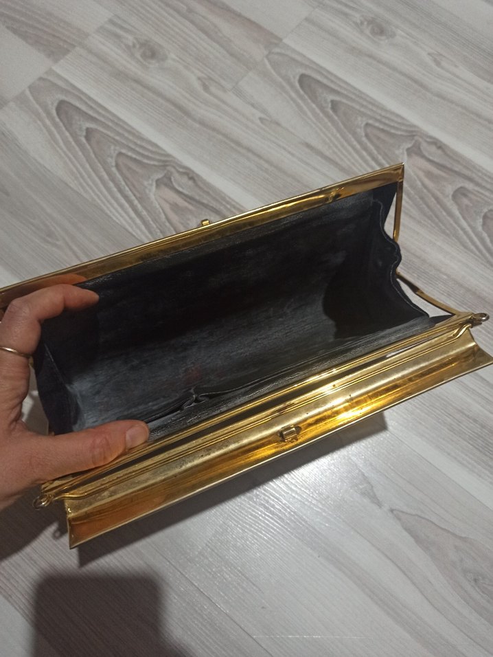 Siyah Süet Tokalı Kadın Portföy Çanta - Görsel 3