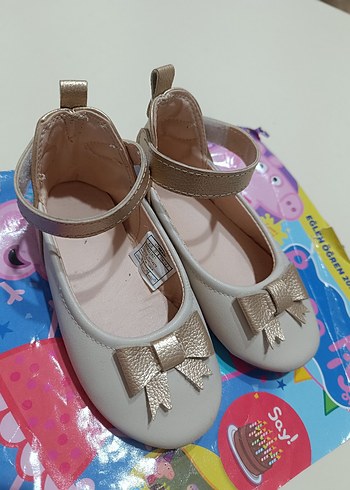 Beyaz Fiyonklu Kız Çocuk Babet - Görsel 3