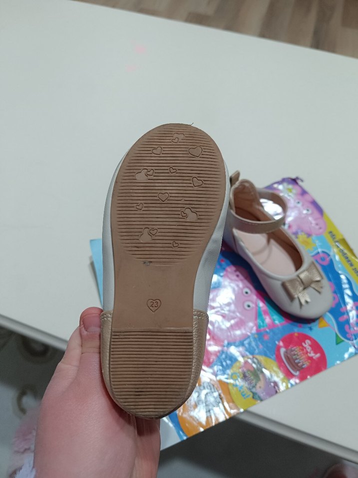 Beyaz Fiyonklu Kız Çocuk Babet - Görsel 2