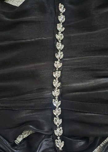 Siyah Uzun Kollu Uzun Kadın Elbise - Görsel 3