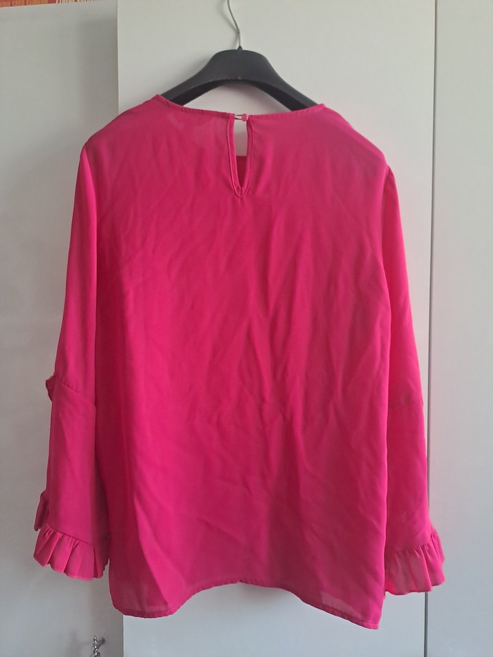 Pembe Uzun Kollu Fırfırlı Kadın Bluz - Görsel 3