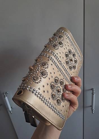 Taz İşlemeli Krem Deri Kadın Portföy Çanta - Görsel 3