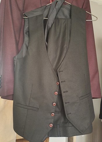 Düğmeli Bordo Erkek Takım - Görsel 4