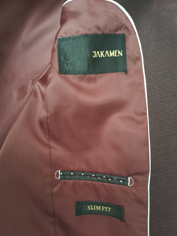 Düğmeli Bordo Erkek Takım - Görsel 2