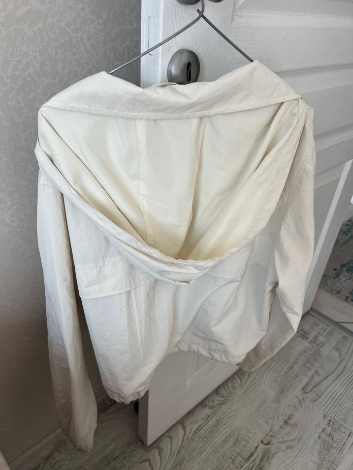 Pull bear kadın yağmurluk - Görsel 2