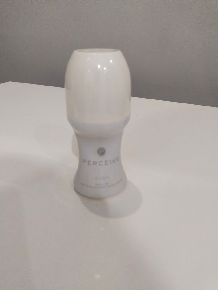 Avon Far Away Kadın Roll-On Deodorant - Görsel 2