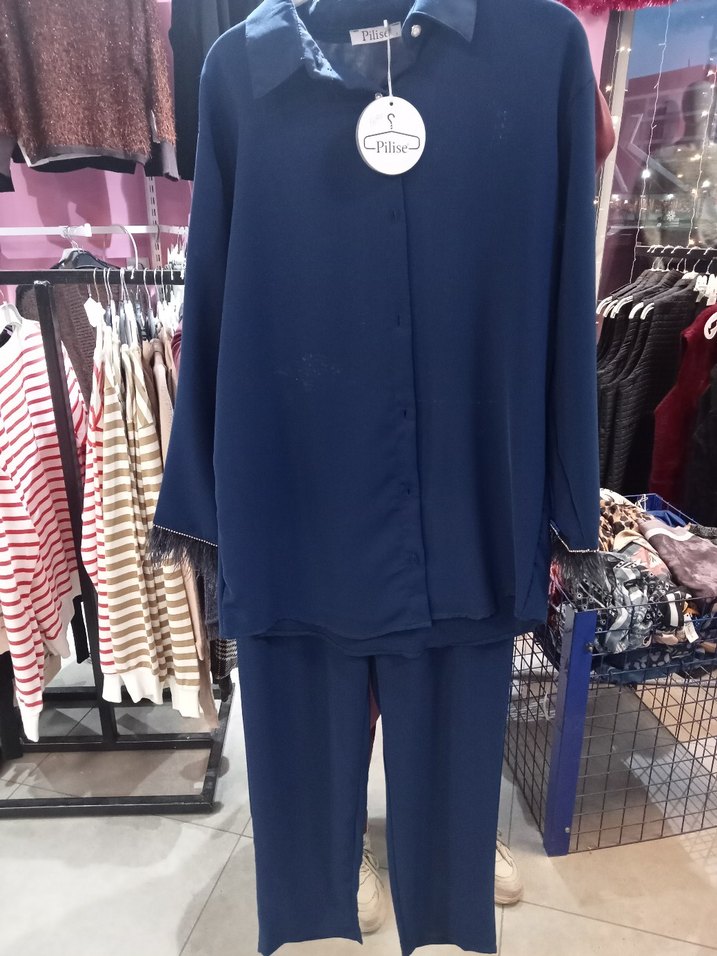 Püsküllü Lacivert Kadın Takım Elbise - Görsel 2