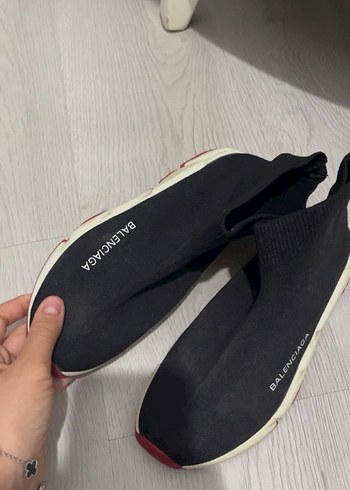 Balenciaga Siyah Elastik Topuklu Spor Ayakkabı orijinal değildir - Görsel 2