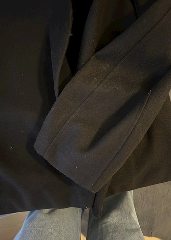 Düğmeli Siyah Midi Kaban - Görsel 3