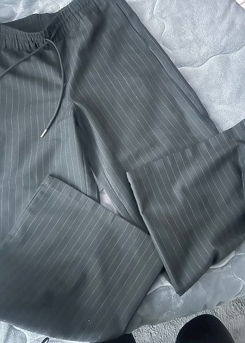 Çizgili Siyah Kadın Kumaş Pantolon - Görsel 3