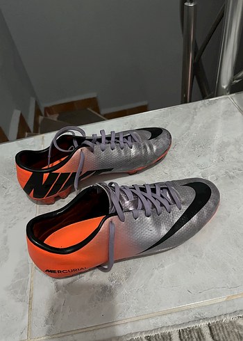 Gri Erkek Futbol Ayakkabısı Velcro Detaylı - Görsel 3