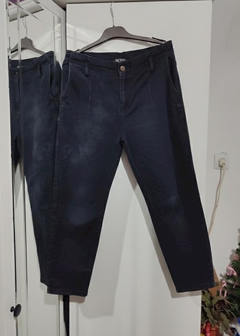 amBar Siyah Düğmeli Bol Kesim Midi Kot - Görsel 3