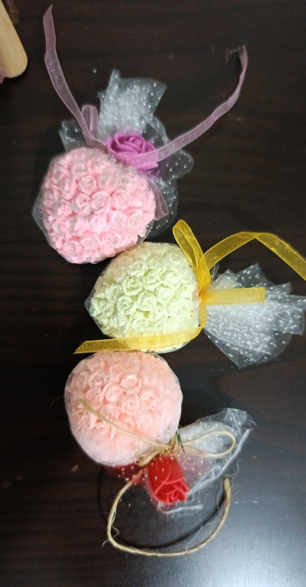 Renkli Çiçek Desenli mıknatıslı renkli Taşdan yapılma dolap süsü - Görsel 2