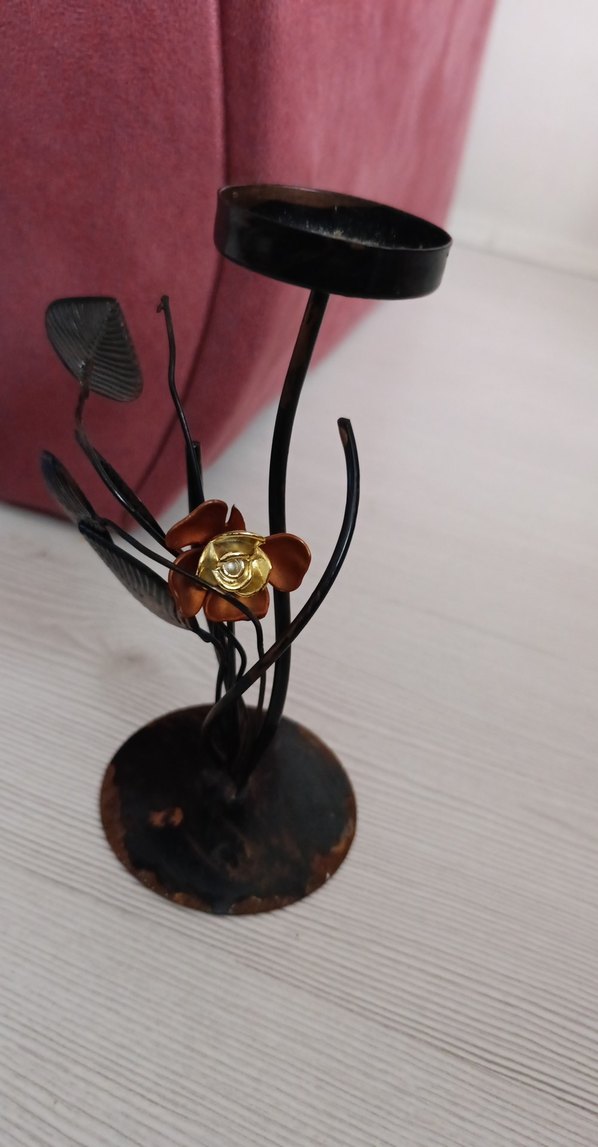 Kahverengi Metal Çiçekli Mumluk - Görsel 2