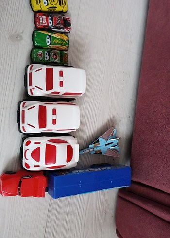 Renkli Oyuncak Araba Seti - Görsel 2