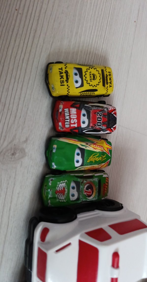 Renkli Oyuncak Araba Seti - Görsel 4