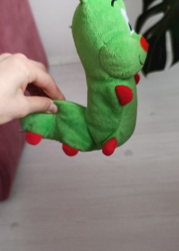 Yeşil Renkli Peluş Tırtıl Oyuncak - Görsel 3