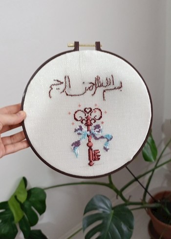 Bohem Anahtarlı El İşi Duvar Süsü kanaviçe nakışlı - Görsel 6