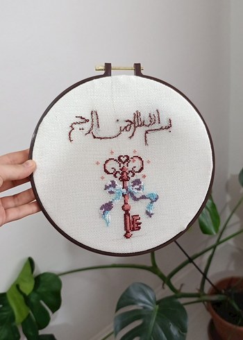 Bohem Anahtarlı El İşi Duvar Süsü kanaviçe nakışlı - Görsel 5