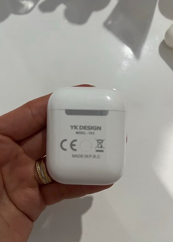 Beyaz Kablosuz Kulaklık Şarj Kutusu - Görsel 3