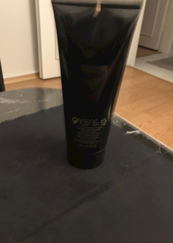 Carolina Herrera CH Men Tıraş Sonrası Losyonu - Görsel 3