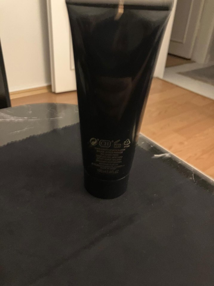 Carolina Herrera CH Men Tıraş Sonrası Losyonu - Görsel 3