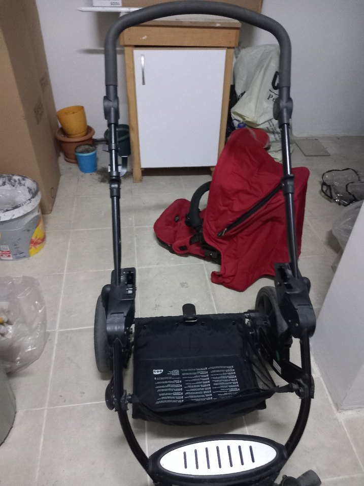 Koyu Siyah Bebek Arabası - Görsel 5