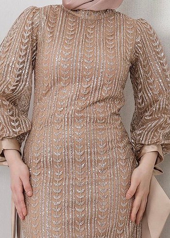 Bej Dantel Detaylı Uzun Abiye Elbise - Görsel 5