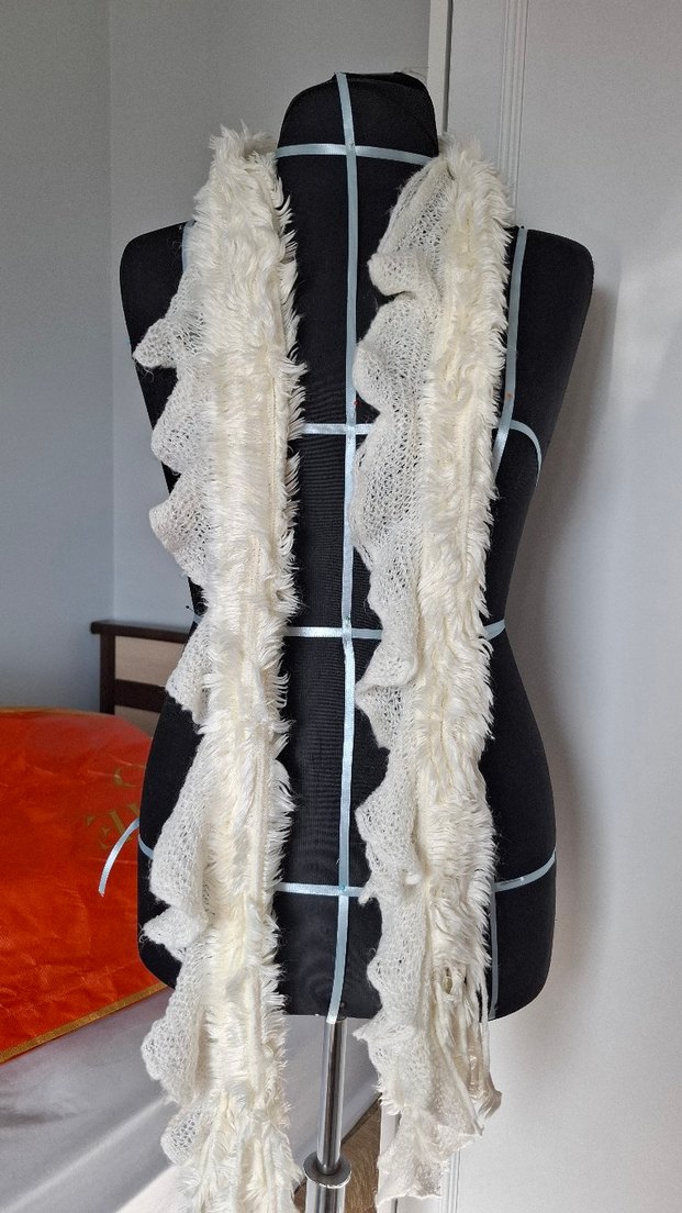 Bohem Tarzı Örgü Kadın Atkı - Beyaz - Görsel 2