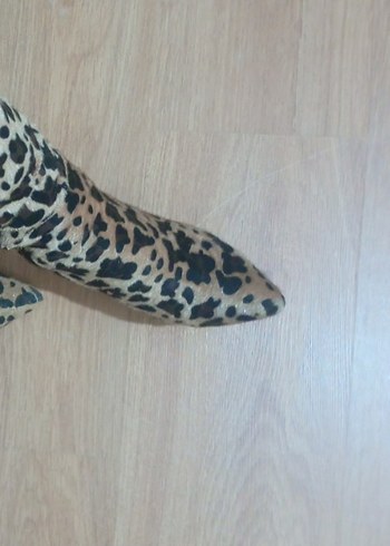 Kahverengi Leopar Desenli Süet Dizüstü Çizme - Görsel 2