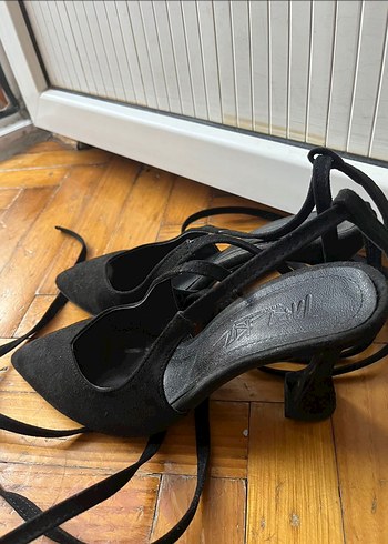 Siyah Yılan Desenli Stiletto Topuklu Ayakkabı - Görsel 2