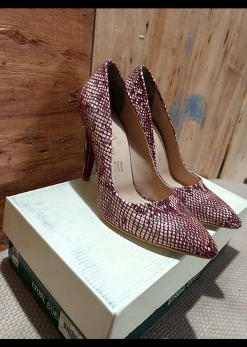 Bordo Yılan Desenli Süet Stiletto - Görsel 5