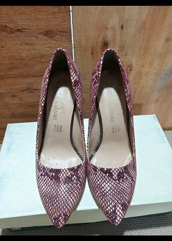 Bordo Yılan Desenli Süet Stiletto - Görsel 4