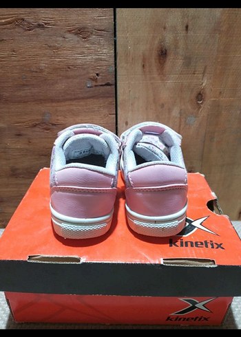 Kız Çocuk Pembe Baskılı Cırt Cırtlı Spor Ayakkabı - Görsel 3