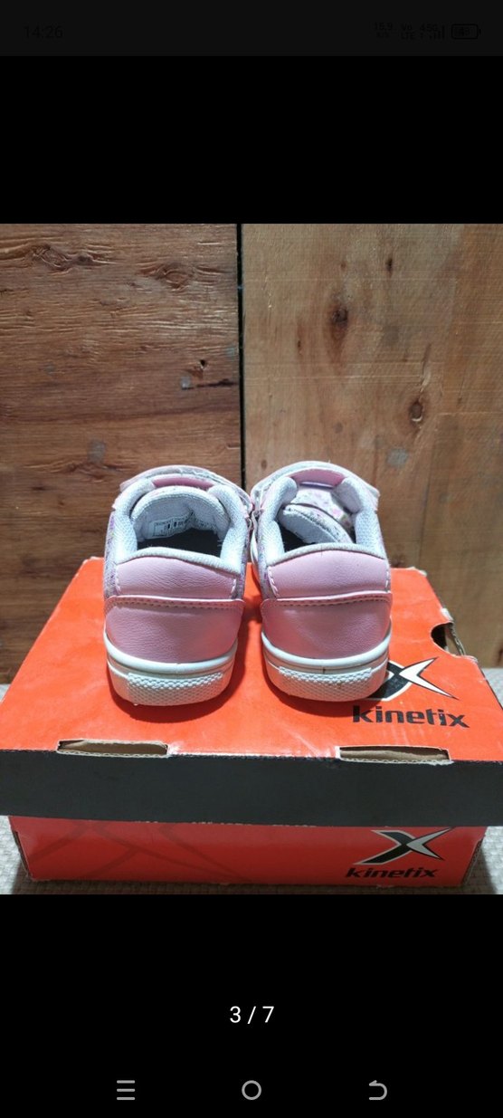 Kız Çocuk Pembe Baskılı Cırt Cırtlı Spor Ayakkabı - Görsel 3