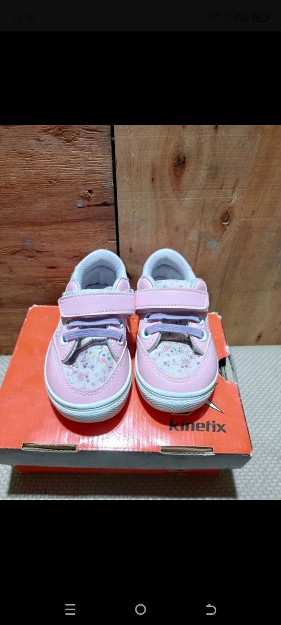 Kız Çocuk Pembe Baskılı Cırt Cırtlı Spor Ayakkabı - Görsel 4