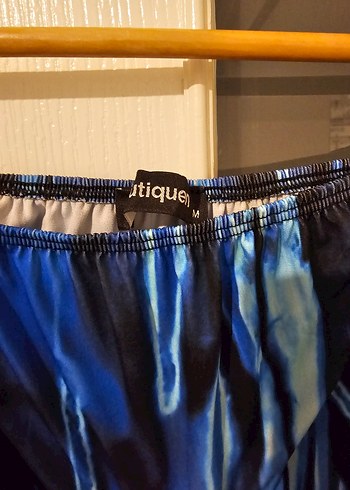 Kadın Mavi Straplez Midi Mavi Desenli Elbise - Görsel 3